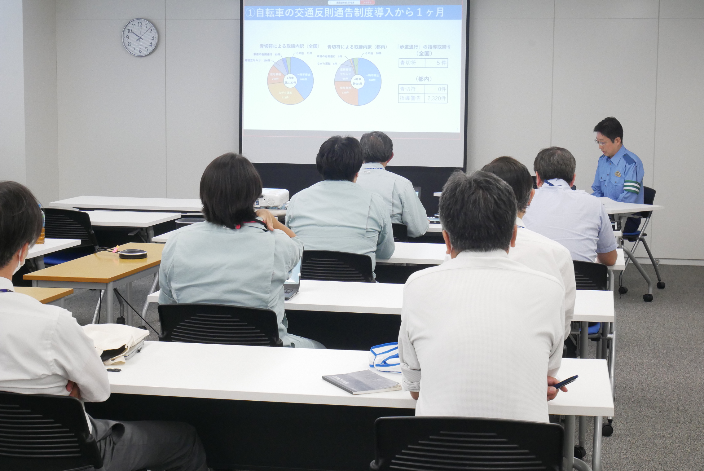 sample_img_2000x1419.jpg